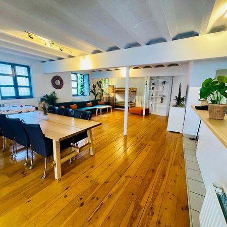 Down Town Oasis-Spacious Loft With Private Parking Bruselas Exterior foto