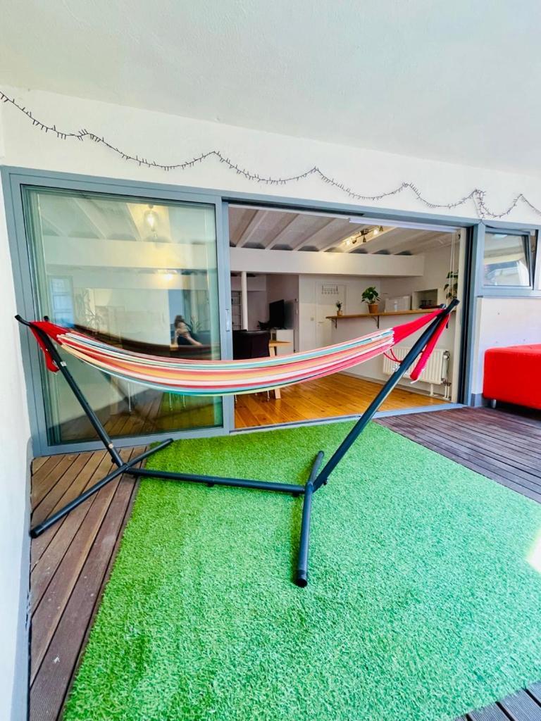 Down Town Oasis-Spacious Loft With Private Parking Bruselas Exterior foto